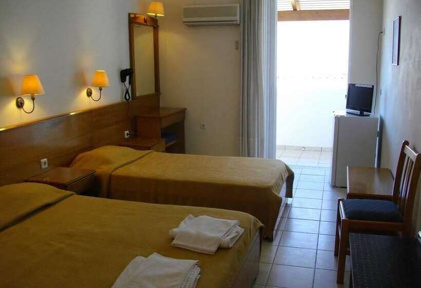 标准间, Andreolas Beach