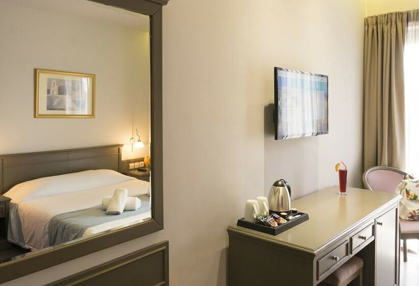 חדר סטנדרט, Castello City