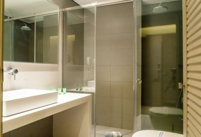 חדר דלוקס נוף לעיר, Castello City