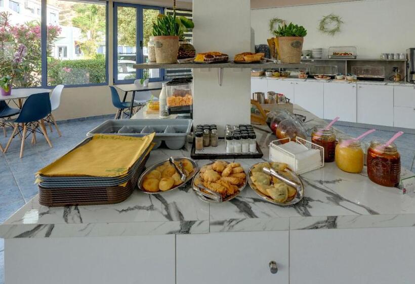 غرفة قياسية, Coral Matala