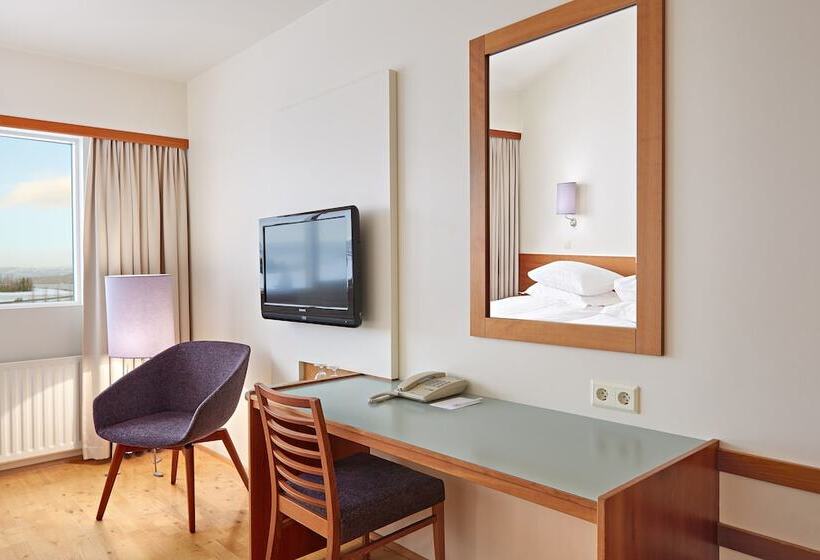 اتاق استاندارد با تخت بزرگ, Hérað   Berjaya Iceland Hotels