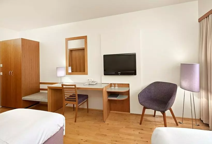 اتاق استاندارد یک نفره, Hérað   Berjaya Iceland Hotels