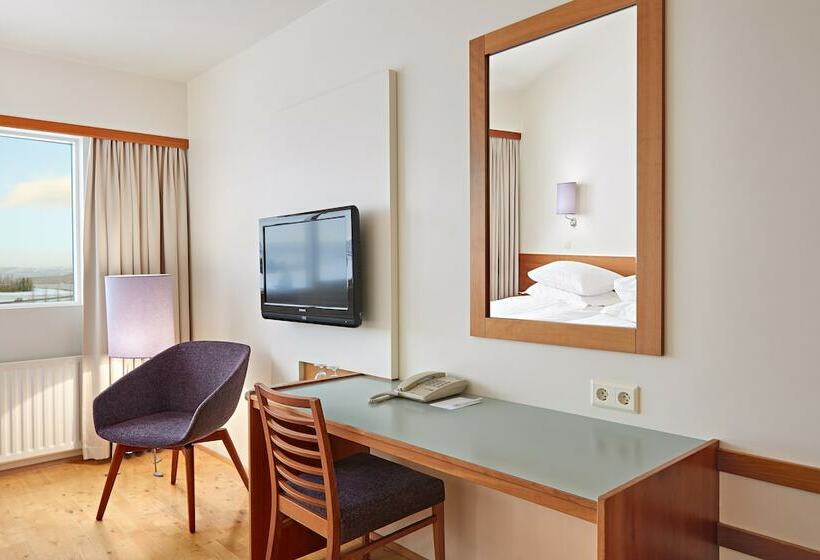 Номер Стандарт, Hérað   Berjaya Iceland Hotels
