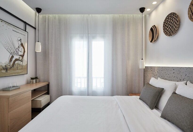 اتاق سوپریور با چشم‌انداز استخر, Mykonos Kosmoplaz Beach Resort