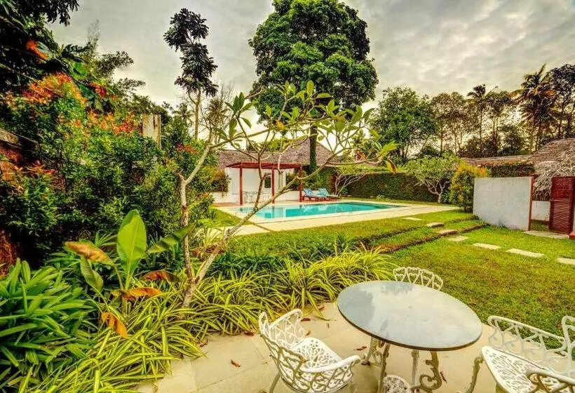 Deluxe-villa 1 Makuuhuone, Marari Beach Resort Alleppey A Cgh Earth Experience