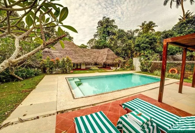 Deluxe-villa 1 Makuuhuone, Marari Beach Resort Alleppey A Cgh Earth Experience