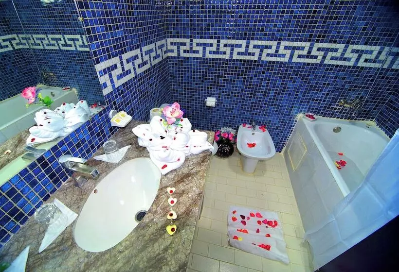 اتاق استاندارد, Nouzha