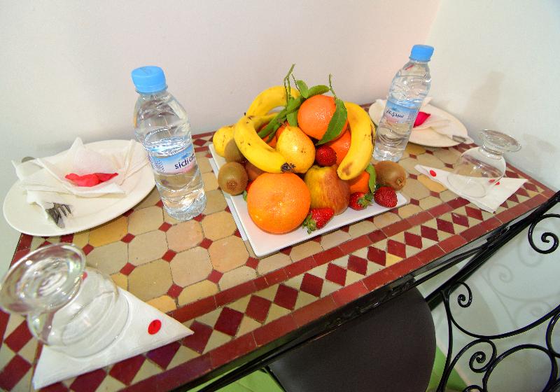 标准单人间, Nouzha