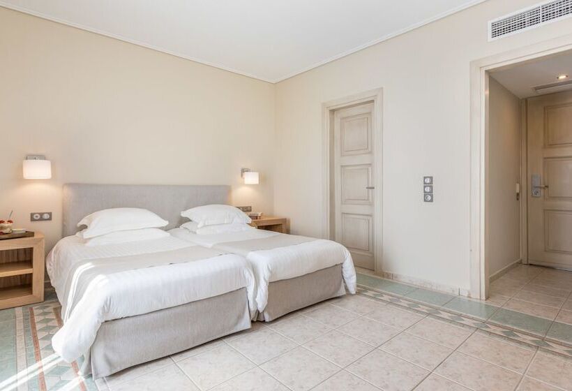 スーペリアシングルルーム, Porto Naxos