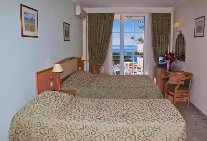 Triple Room Sea View, Tolon Holidays