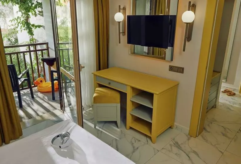 اتاق خانوادگی, Tui Magic Life Belek
