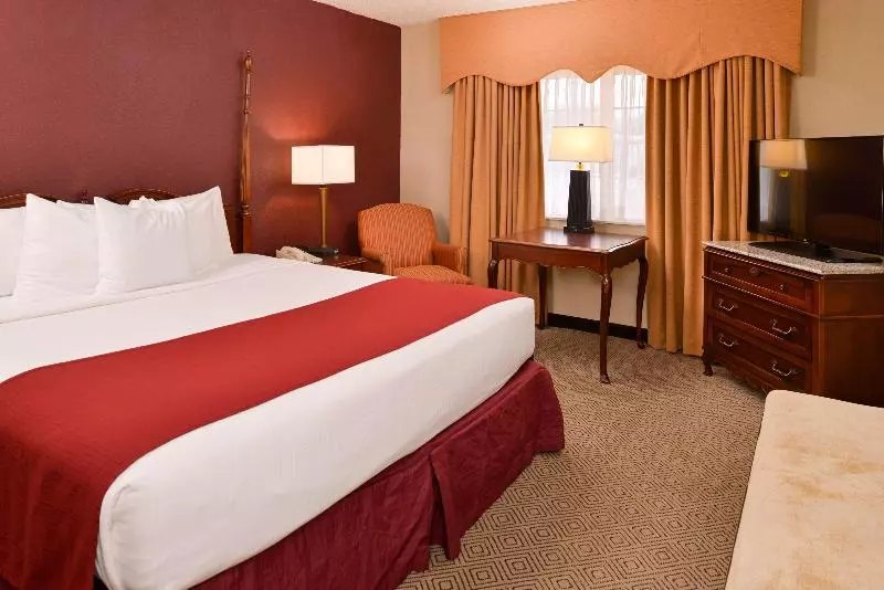 キングサイズベッドのスタンダードルーム, Best Western Greenfield Inn