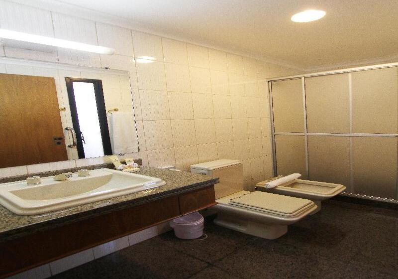 اتاق لوکس, Blue Tree Towers Batel Curitiba