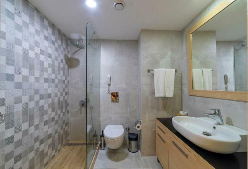 Quarto Estandar Vista Piscina, Duja Bodrum
