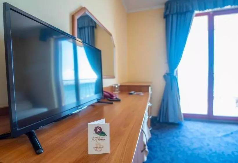 اتاق استاندارد با چشم‌انداز دریا, Saint George Hotel & Medical Spa