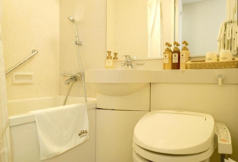 غرفة عائلية, Yokohama Sakuragicho Washington