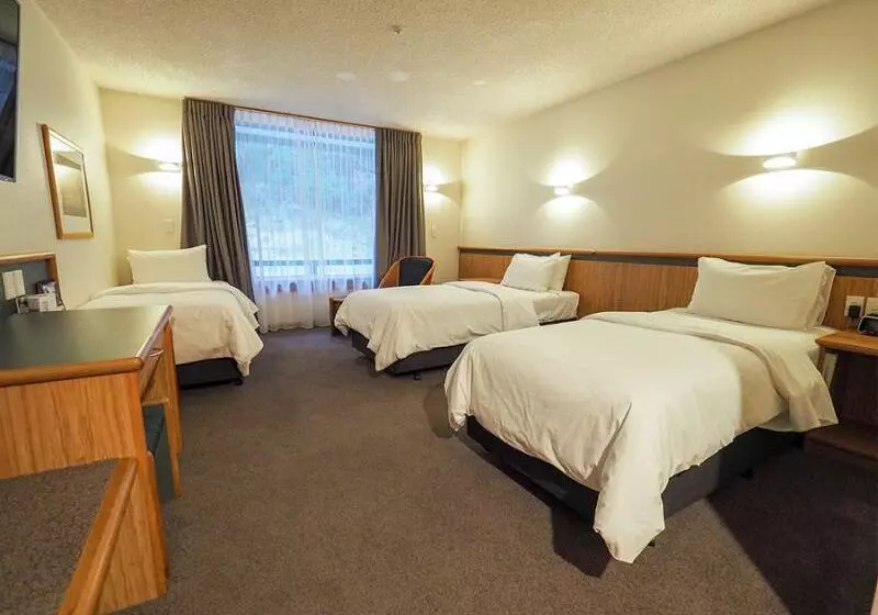スタンダードトリプルルーム, Swiss Belresort And Villas Coronet Peak