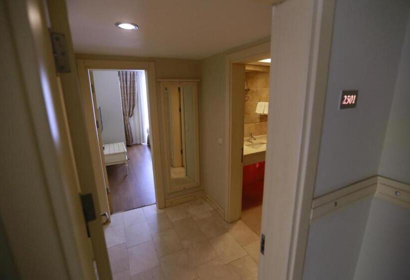 Семейный Номер, Turunc Resort