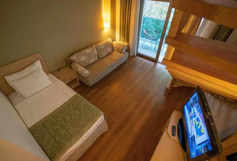سوییت دوبلکس, Turunc Resort