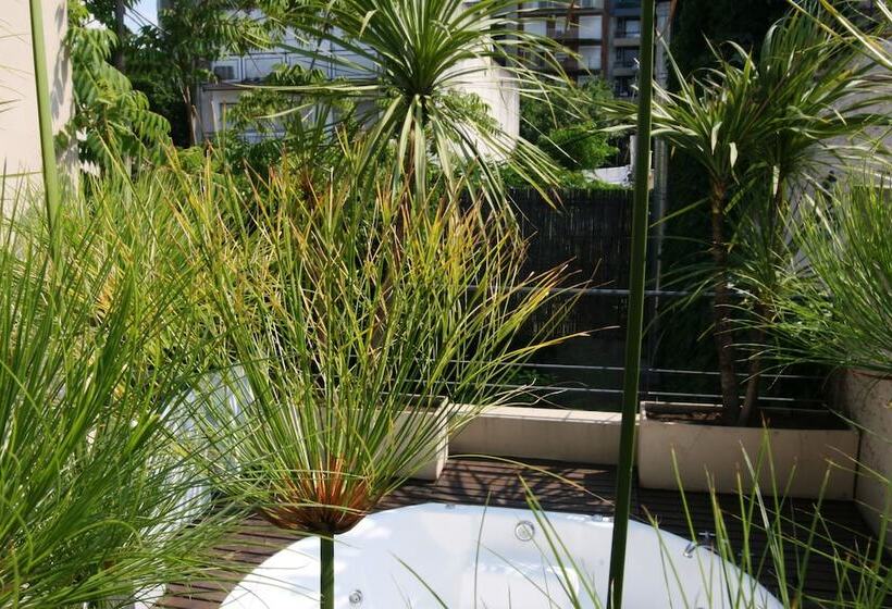 اتاق استاندارد, 248 Finisterra