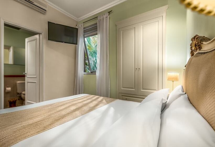 اتاق استاندارد, 248 Finisterra