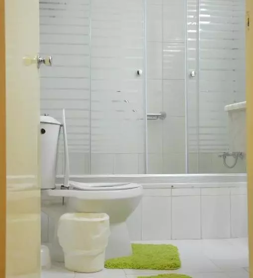 اتاق استاندارد, Amra Palace International
