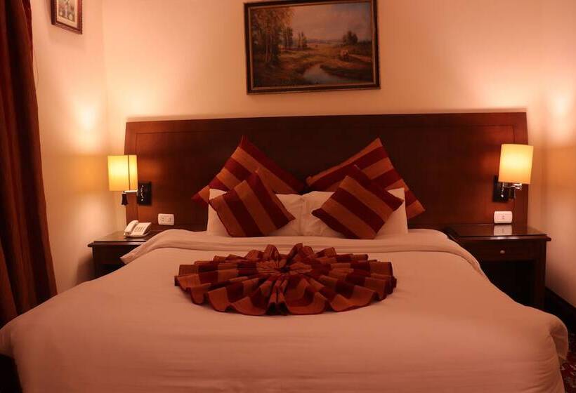 اتاق استاندارد, Amra Palace International