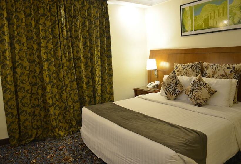 اتاق استاندارد, Amra Palace International