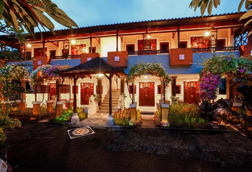 Номер Deluxe, Bali Taman Beach Resort & Spa Lovina
