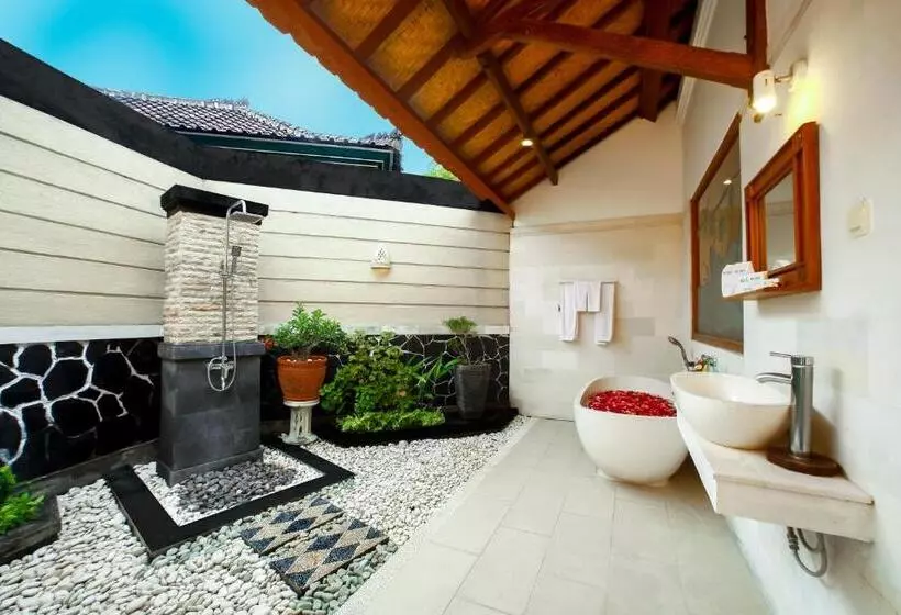 オーシャンビュースイート, Bali Taman Beach Resort & Spa Lovina