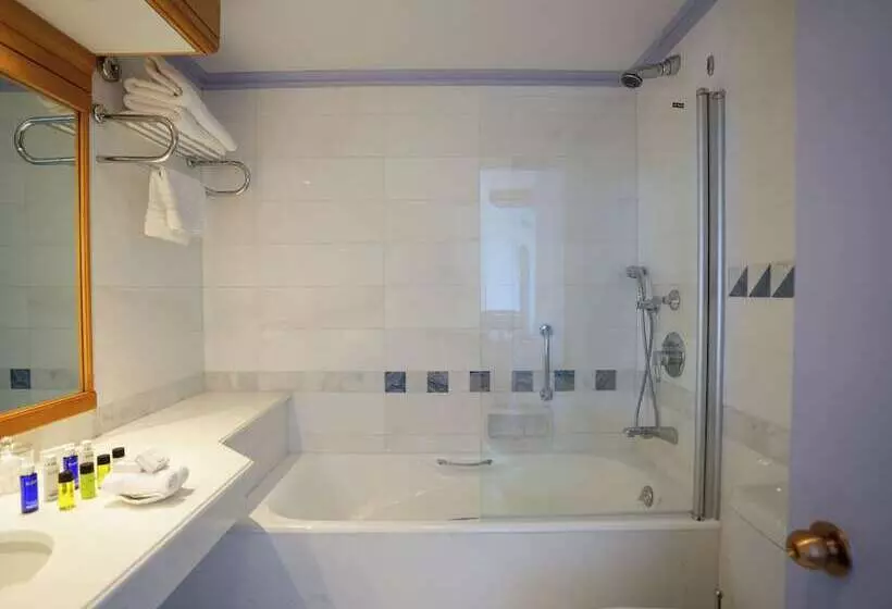 سوییت با چشم‌انداز دریا, Thalassa Boutique Hotel & Spa