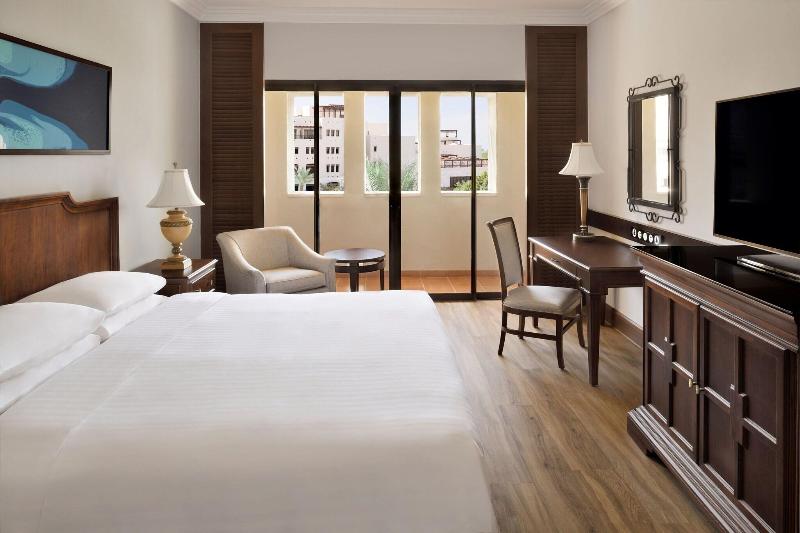 اتاق لوکس با تخت بزرگ, Dead Sea Marriott Resort & Spa