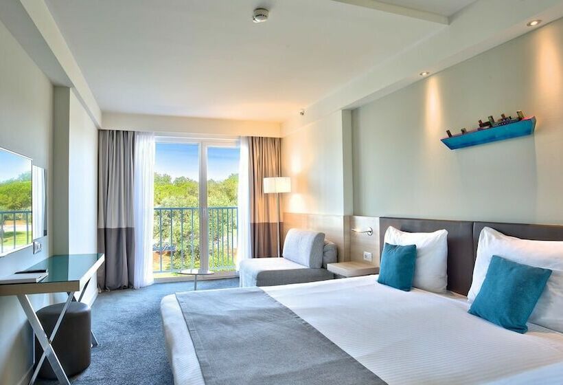 Люкс с Балконом, Park Plaza Belvedere Medulin