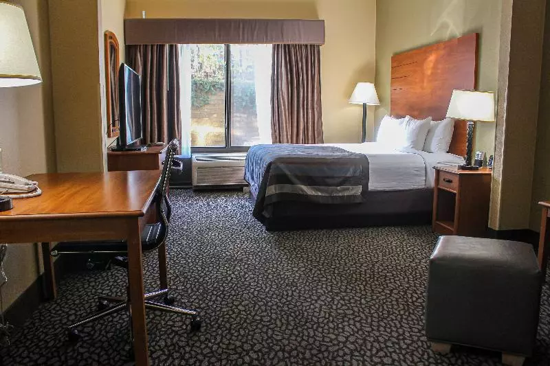Deluxe Suite Sea View, Plaza Hotel, Philian Hotels And Resorts