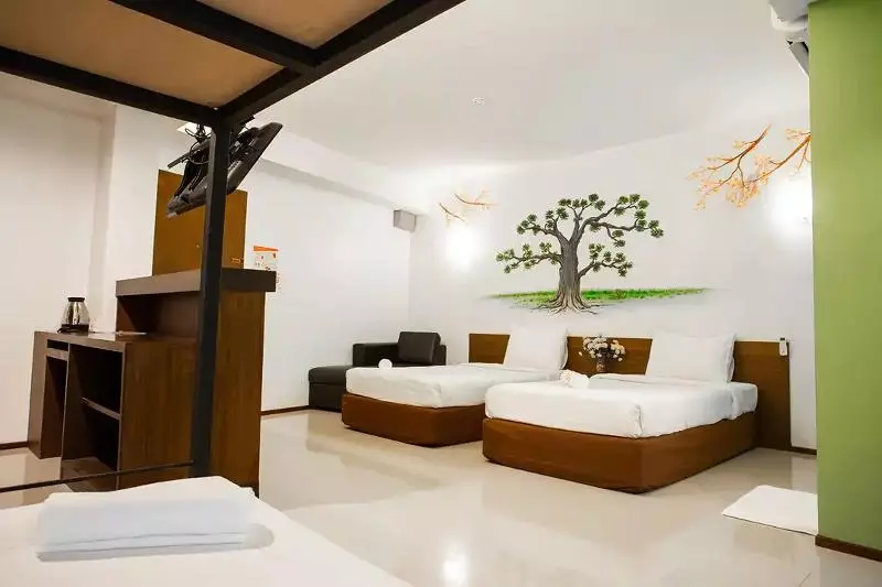 Deluxe Suite Sea View, Plaza Hotel, Philian Hotels And Resorts