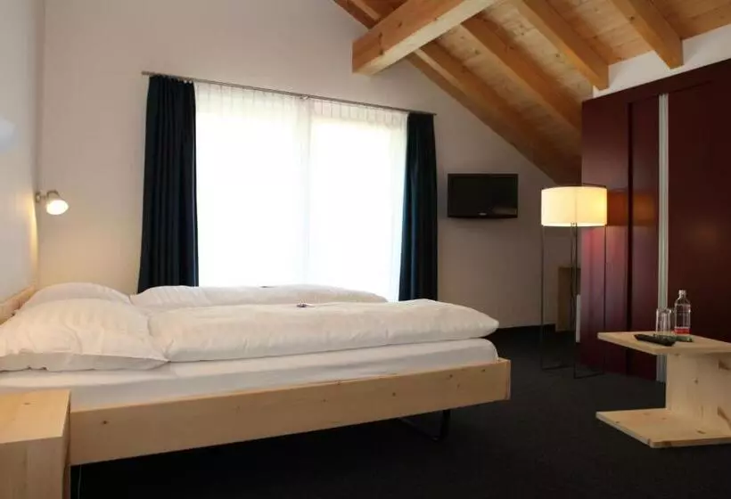 スーペリアールーム, Schorta S Hotel Alvetern