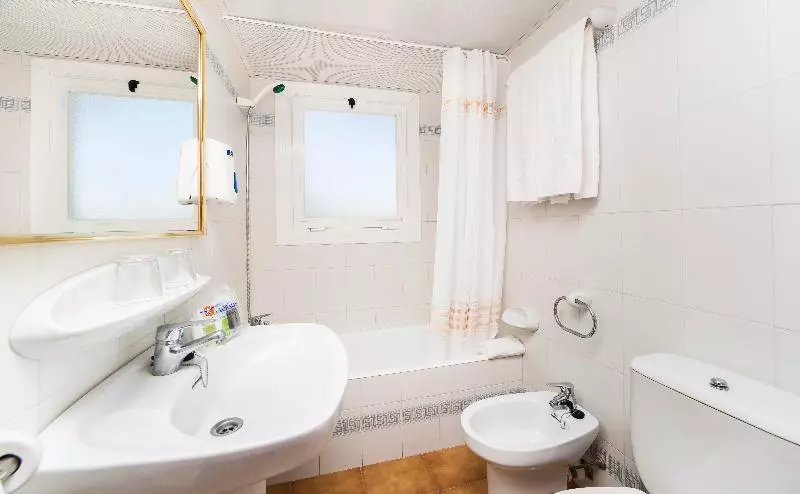 海の見える１ベッドルームアパートメント, Globales Apartamentos Cala Viñas Only Adults 16