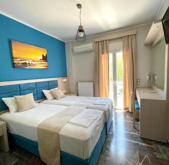 带大床的高级房间, Aphrodite Beach