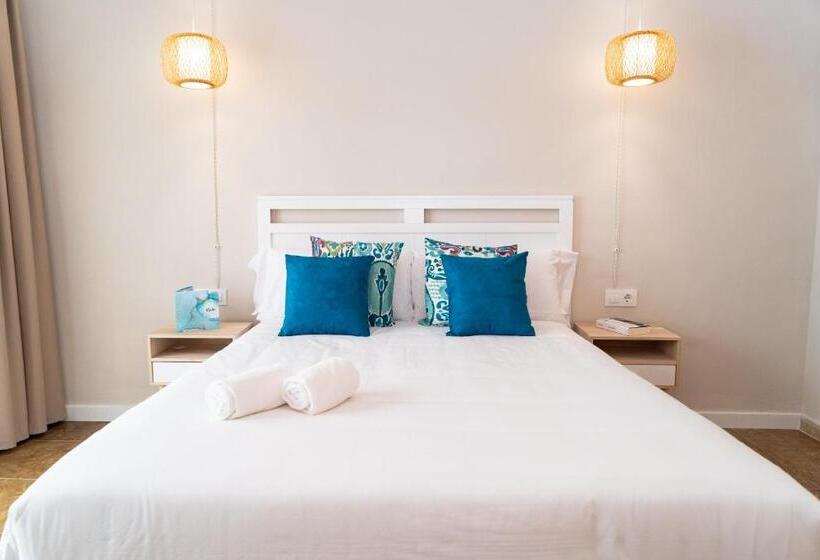 수피리어 룸, Aubí