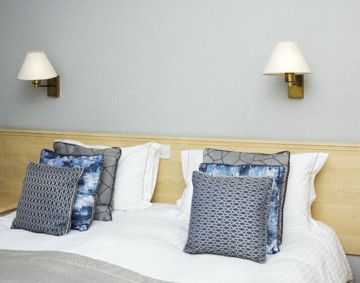 패밀리 룸, Beachcombers