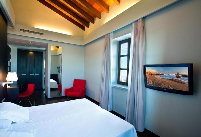 高级大房间, El Raset