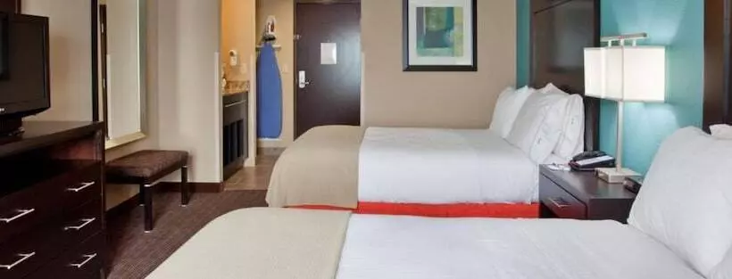 اتاق استاندارد با 2 تخت دوبل, Holiday Inn Express Hotel & Suites North Kansas City, An Ihg