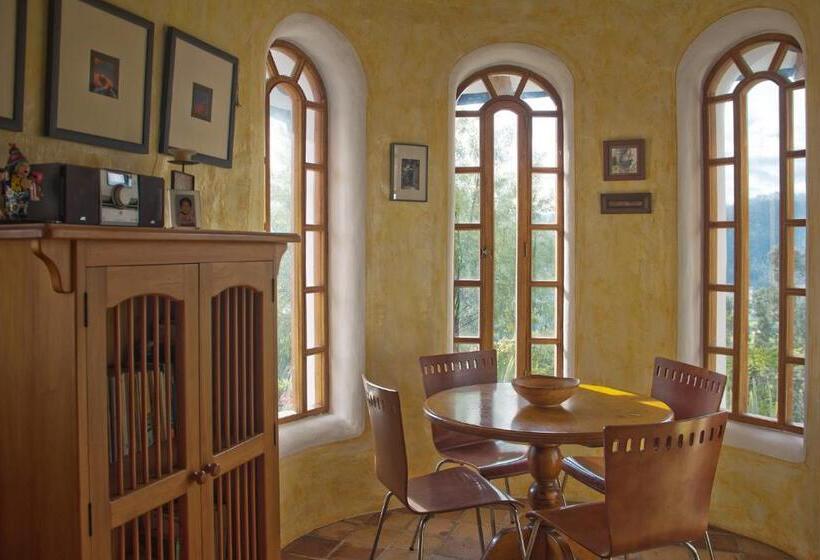 一居室别墅, Intiyaya Residence