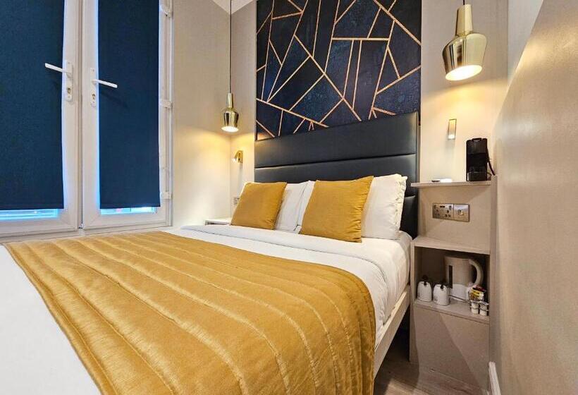 غرفة قياسية, Nox Hyde Park