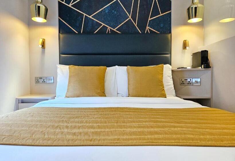 غرفة قياسية, Nox Hyde Park