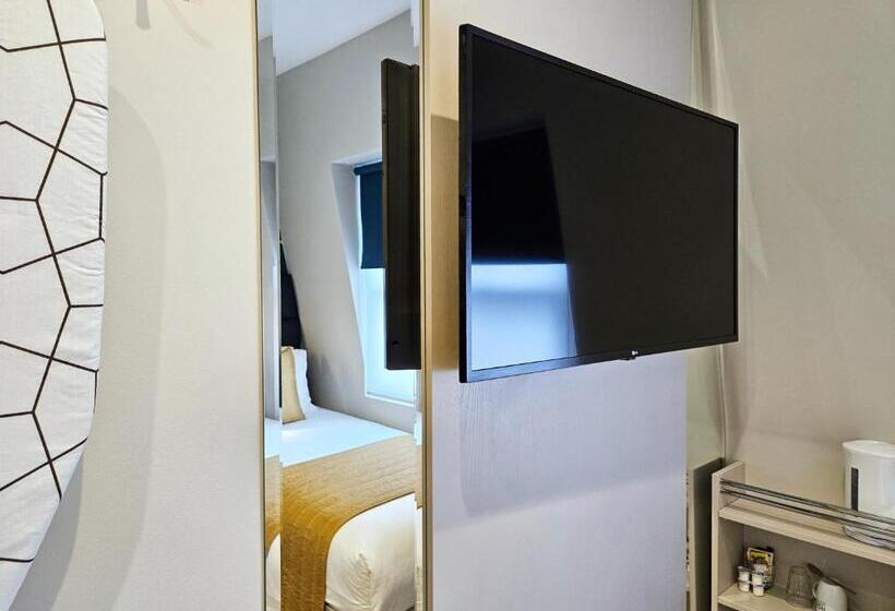 غرفة أساسية فردية, Nox Hyde Park