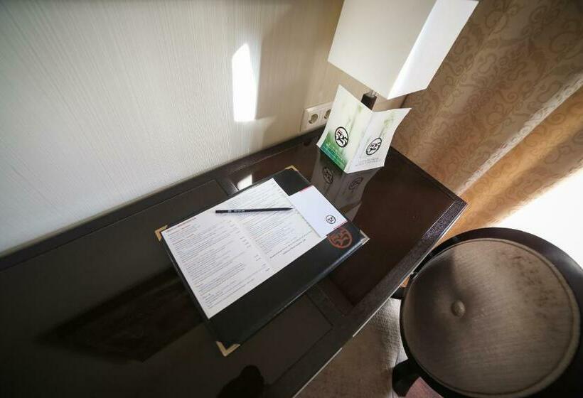 Номер Стандарт, 525