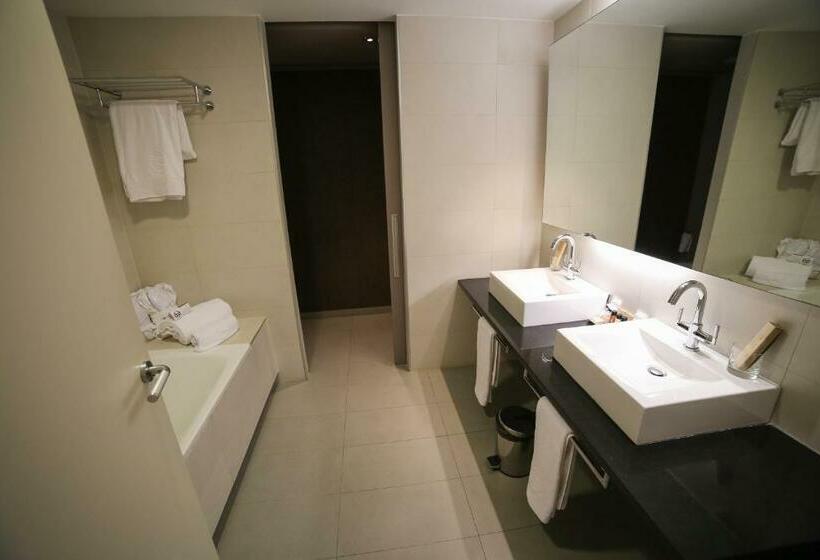 Полулюкс, 525