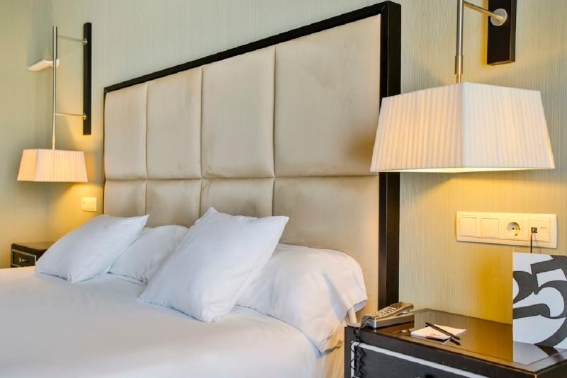 Номер Economy, 525