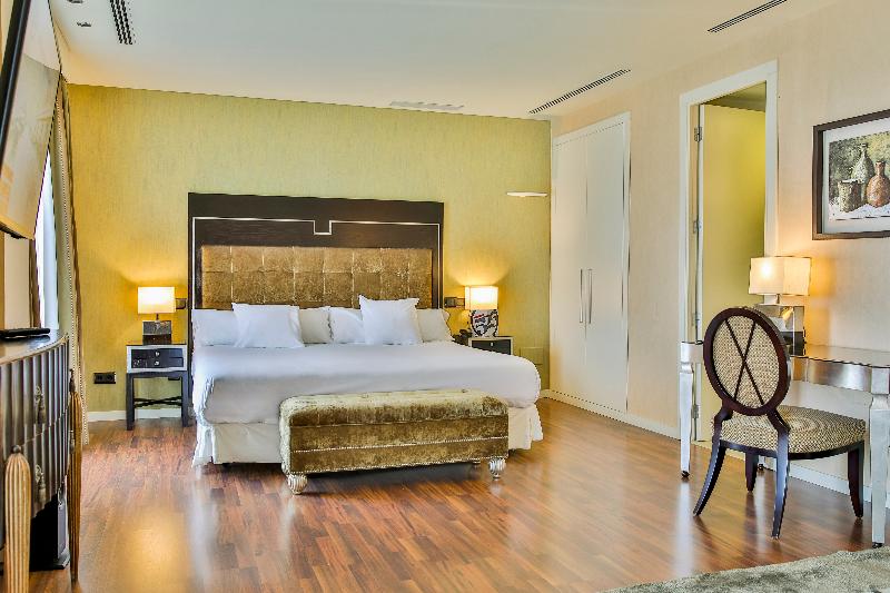 Полулюкс, 525